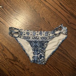 Xhilaration Blue Pattern Bikini Bottoms